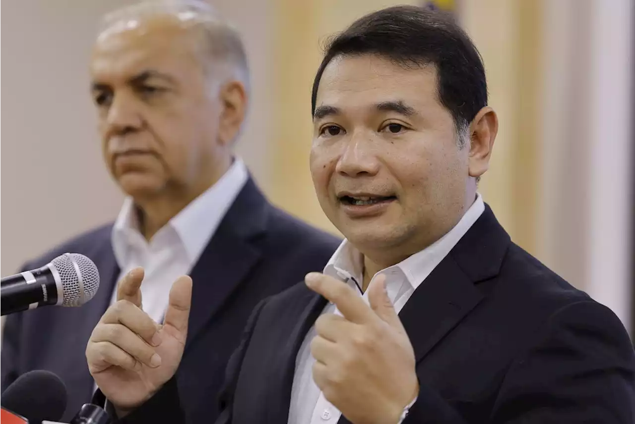 More important issues to focus on than who KJ is meeting, says Rafizi