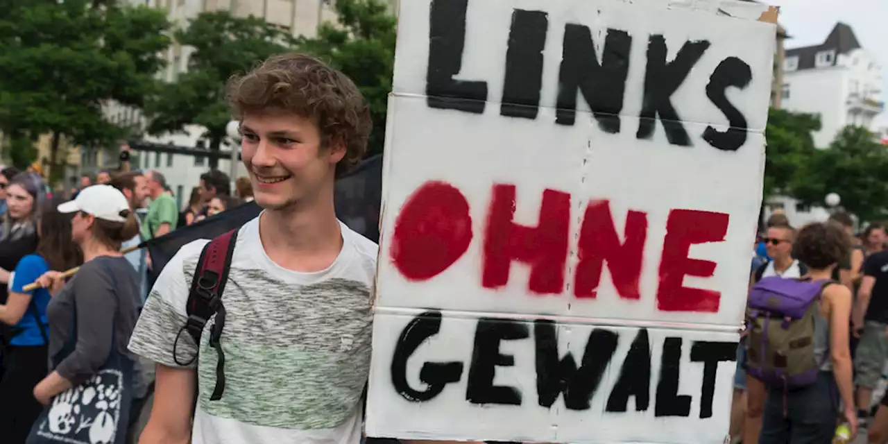 Demos wegen Urteil gegen Lina E.: Polizei leugnet Linken-Checkliste