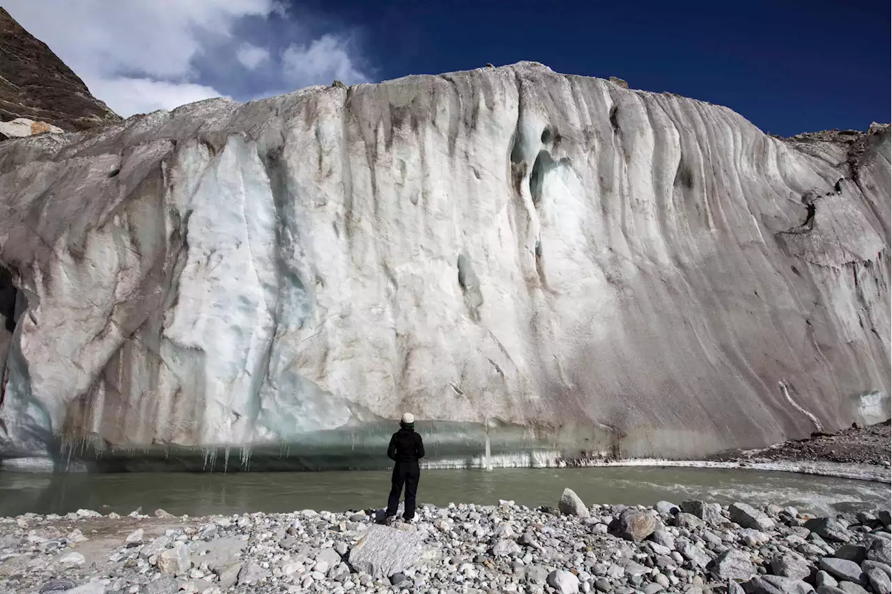 Scientists Warn Accelerated Himalayan Glacier Melt Threatens Lives of Billions