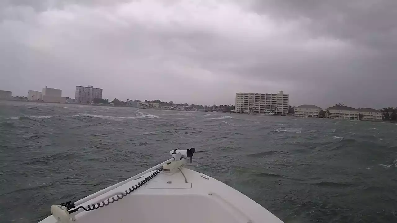 In High Florida Seas, Nearby Boaters Swarm To Rescue Passengers From A Sinking Houseboat - Videos from The Weather Channel