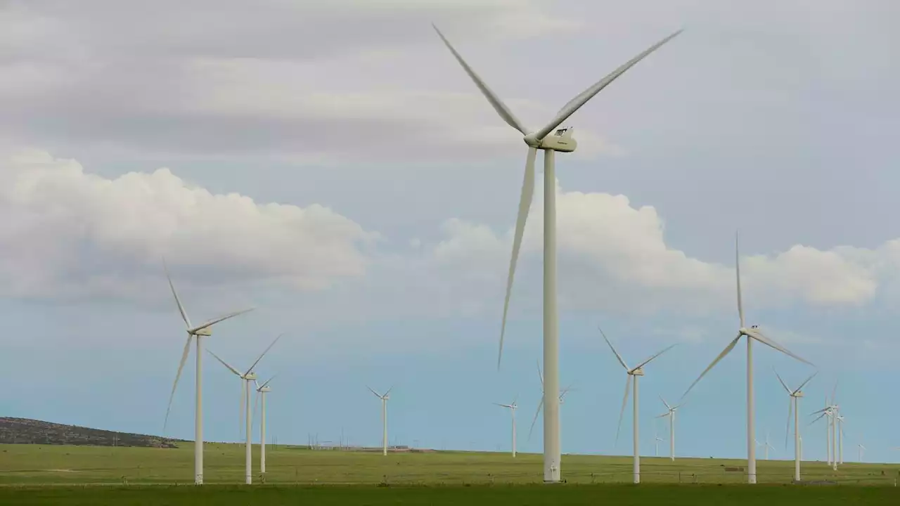 Build begins on Wyoming-to-California power line amid growing wind power concern