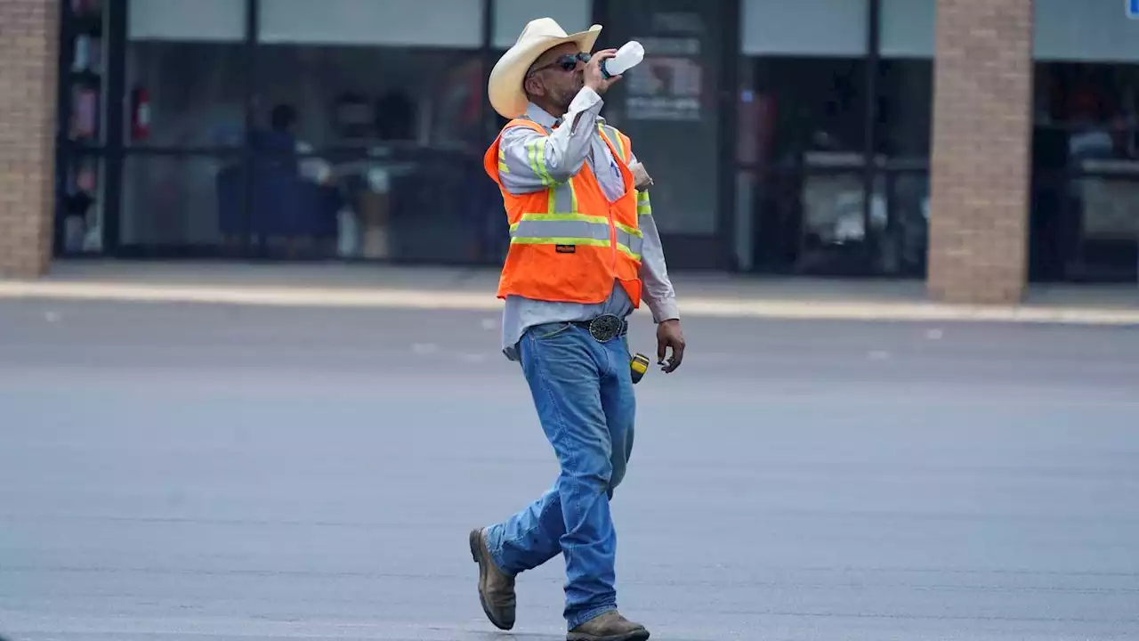 Sweltering heat tests Texas' power grid and patience as thousands in South still without electricity