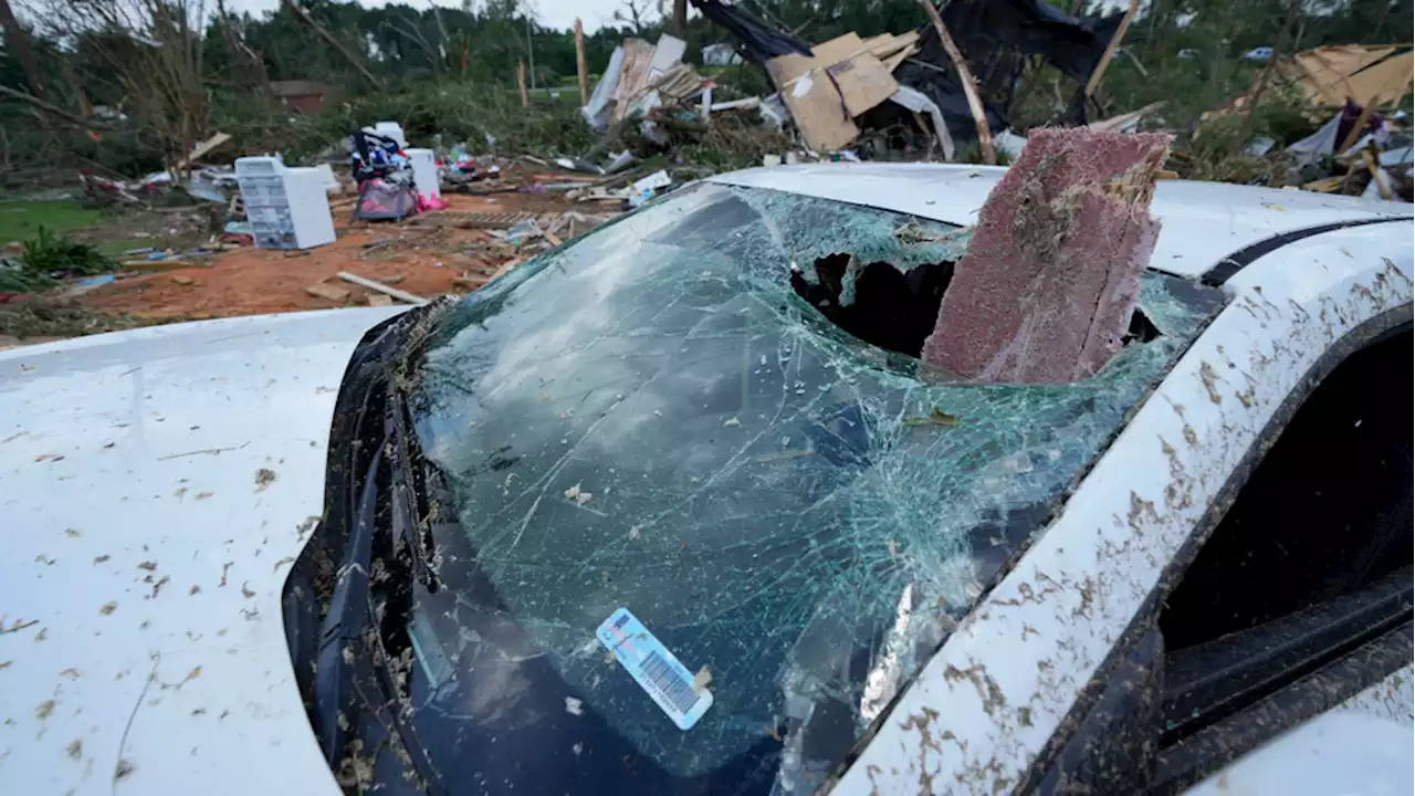 1 dead, nearly 2 dozen hurt after multiple tornadoes sweep through Mississippi