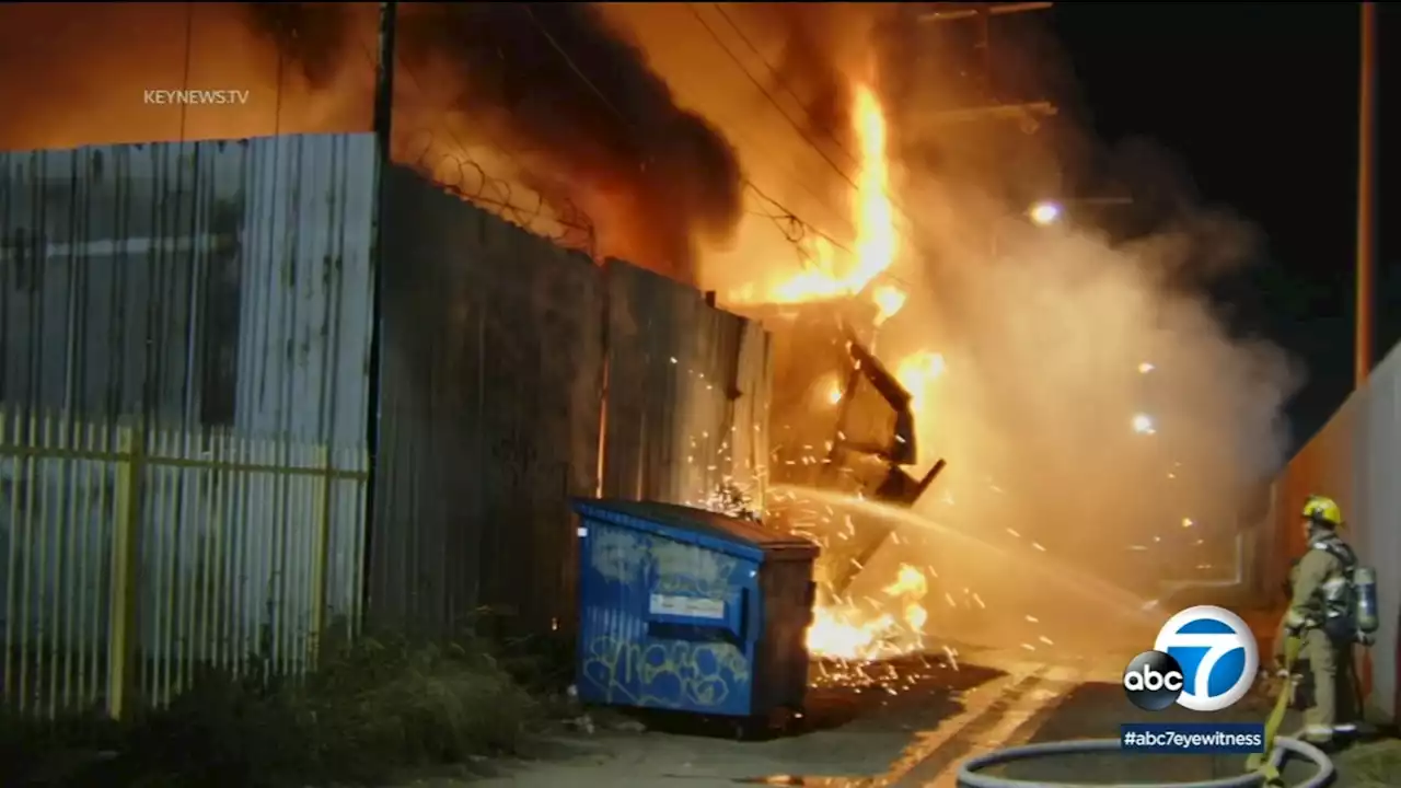 Firefighters discover body after extinguishing building fire in South Los Angeles