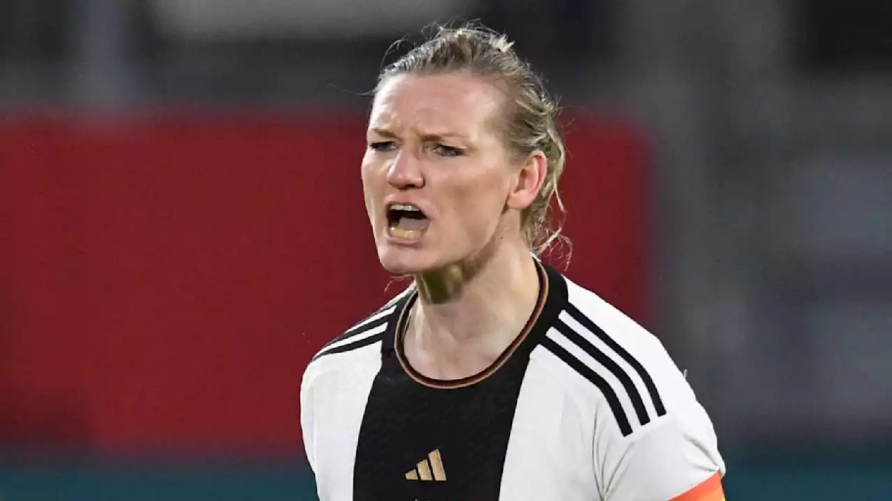 DFB: Kapitänin Alexandra Popp weist Journalisten zurecht