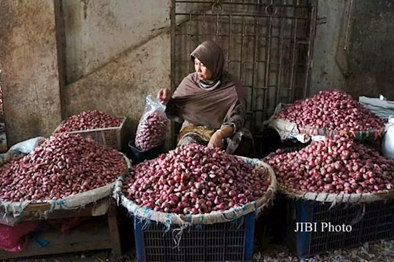 Harga Pangan 21 Juni, Beras, Bawang hingga Minyak Goreng Melonjak Jelang Iduladha