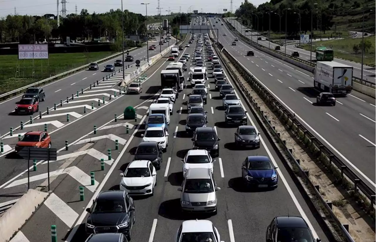 Llega la operación salida de verano: ¿qué elementos del coche hay que revisar?