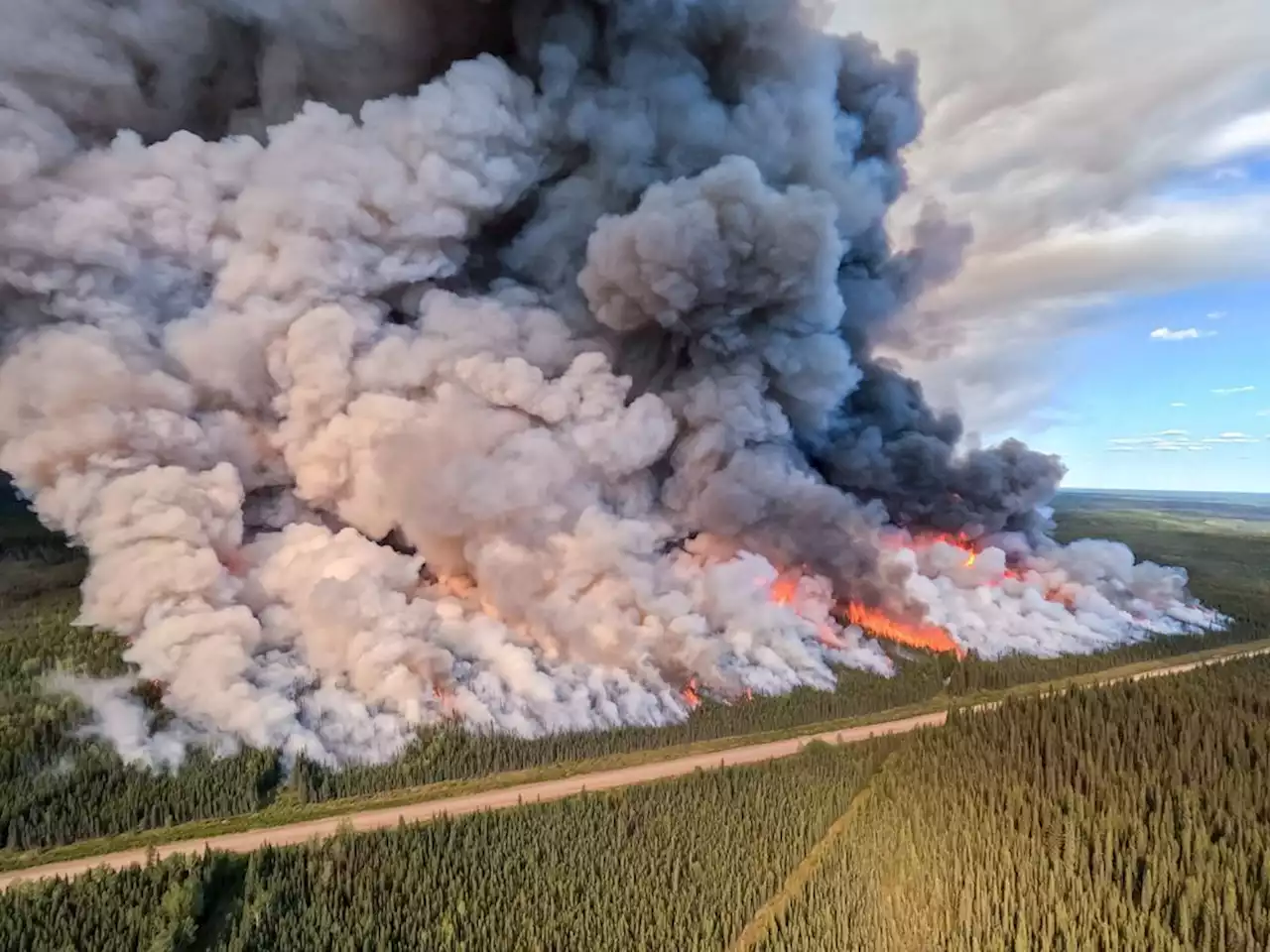 Tackling B.C.'s largest ever wildfire means letting some of it burn, province says