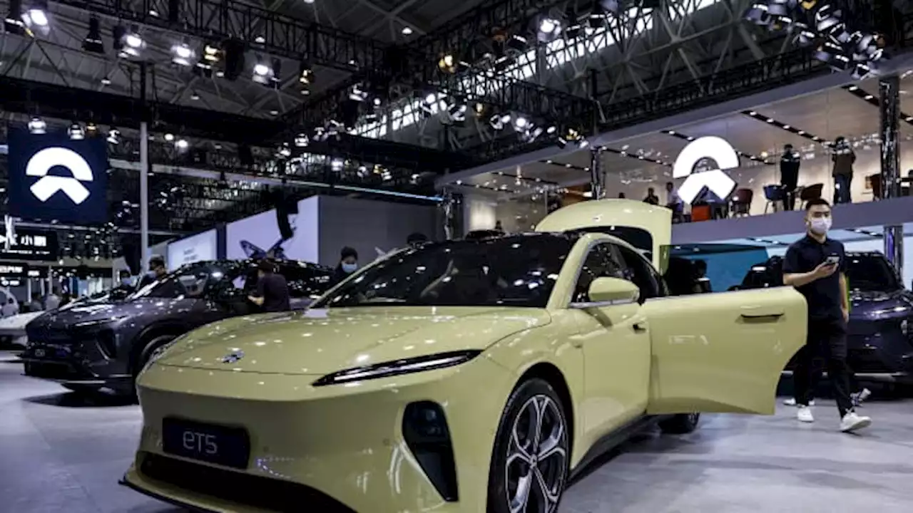 Chinese EV maker Nio raises more than $700 million in capital injection from Abu Dhabi