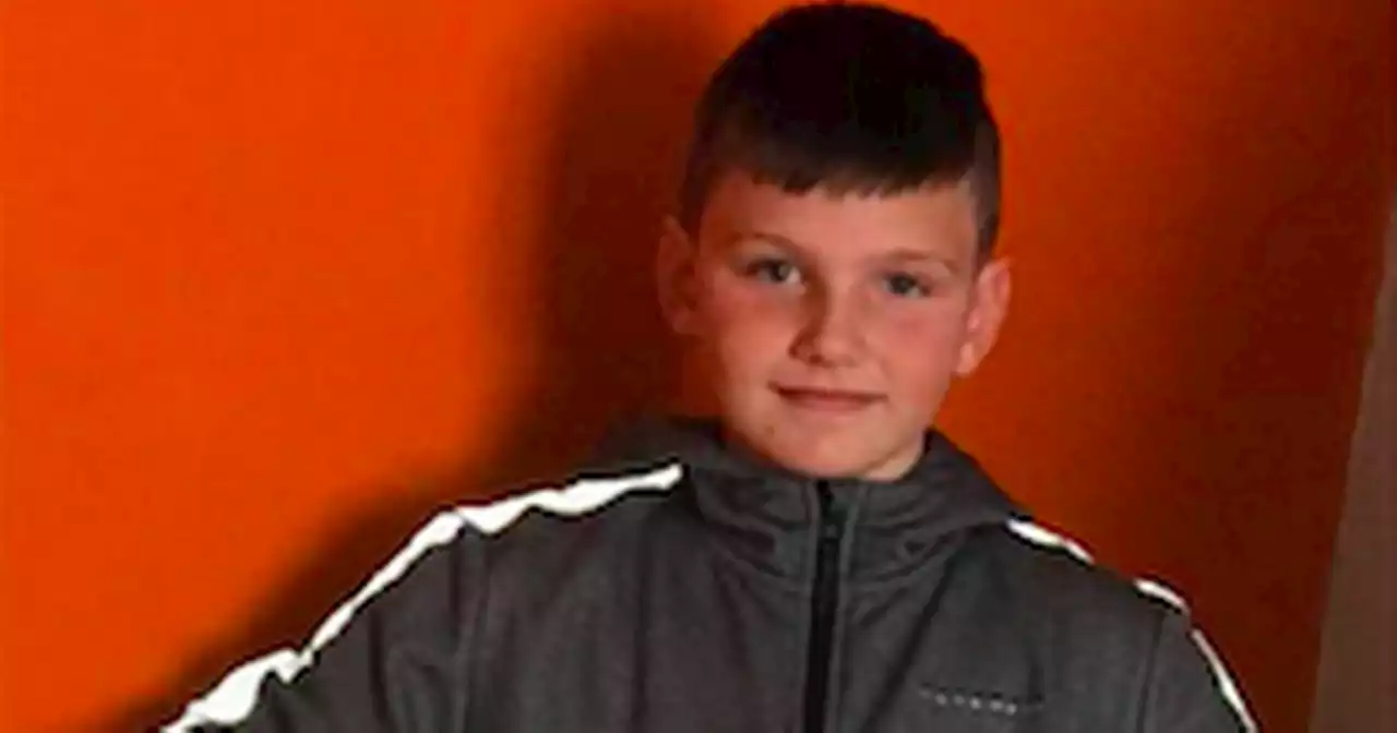 Teen who helped dying Coatbridge schoolboy after stabbing prayed on platform