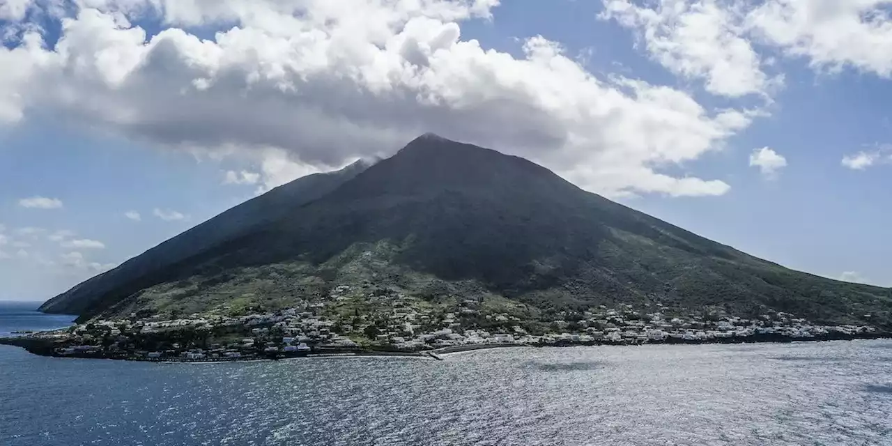 Alle Eolie non arrivano rifornimenti perché le navi che li portano sono state sequestrate - Il Post