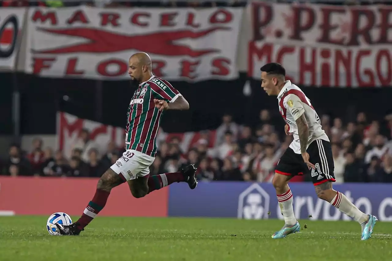 Felipe Melo sente problema no joelho e desfalcará Fluminense contra o Atlético-MG