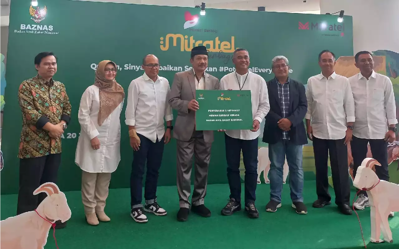 Mitratel Gandeng BAZNAS Salurkan 3.467 Paket Daging Kurban ke Sejumlah Daerah