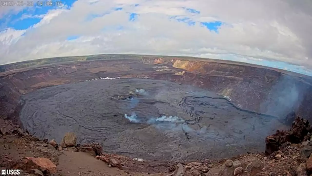 Hawaii volcano stops erupting, putting an end to stunning lava show