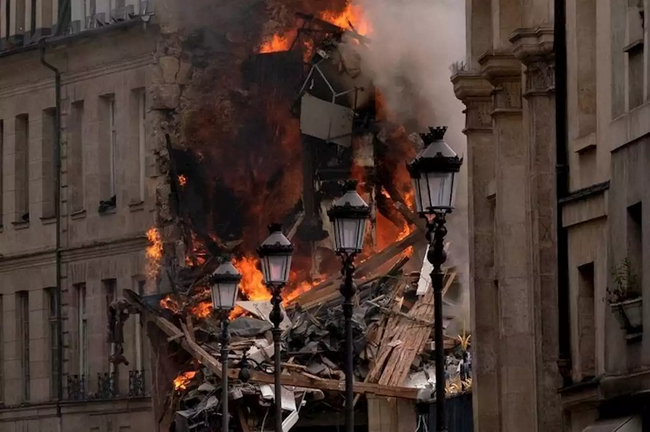 Violente explosion à Paris : l'incendie est circonscrit selon la préfecture de police, suivez notre direct