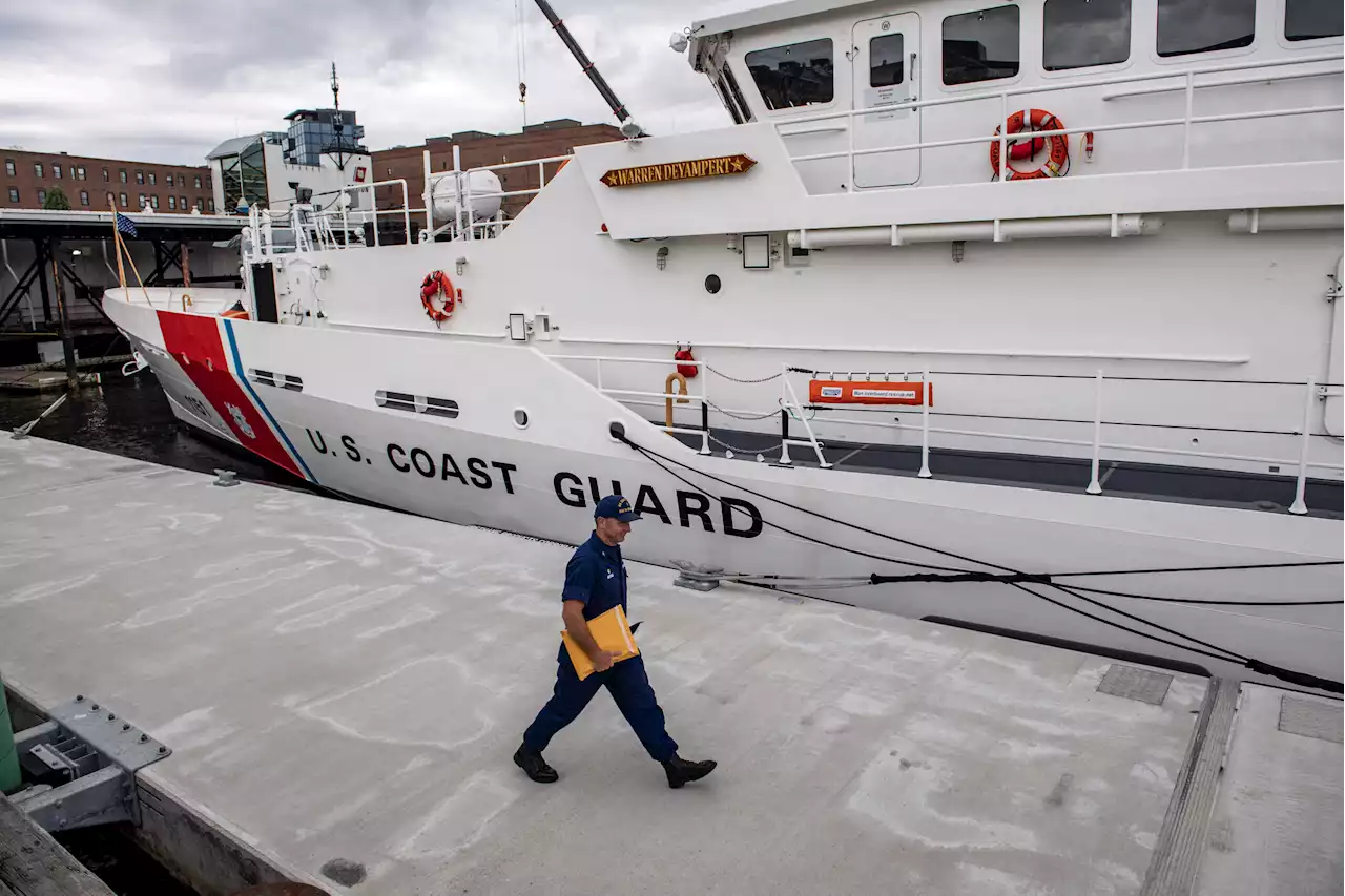 Missing Titanic sub update as U.S. Coast Guard frantically searches