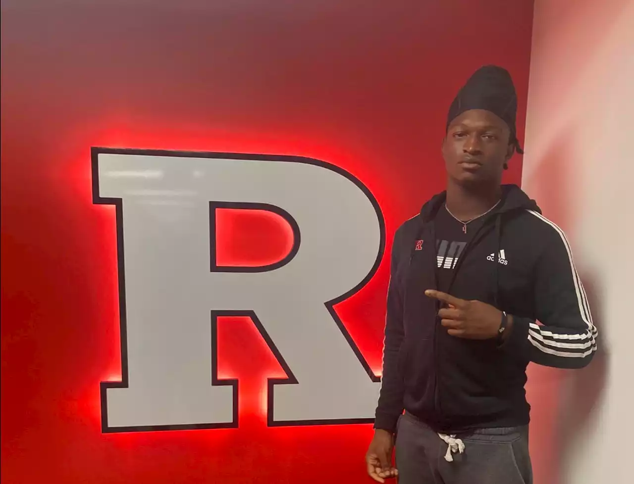 Greg Schiano flips big, fast linebacker Samarian Robinson from UCF during Rutgers official visit