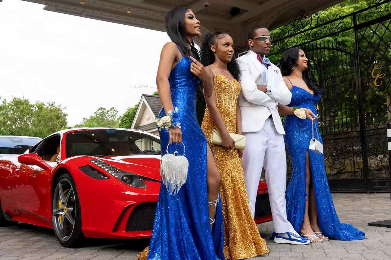 Prom 2023: Montclair High School High School (99 photos)