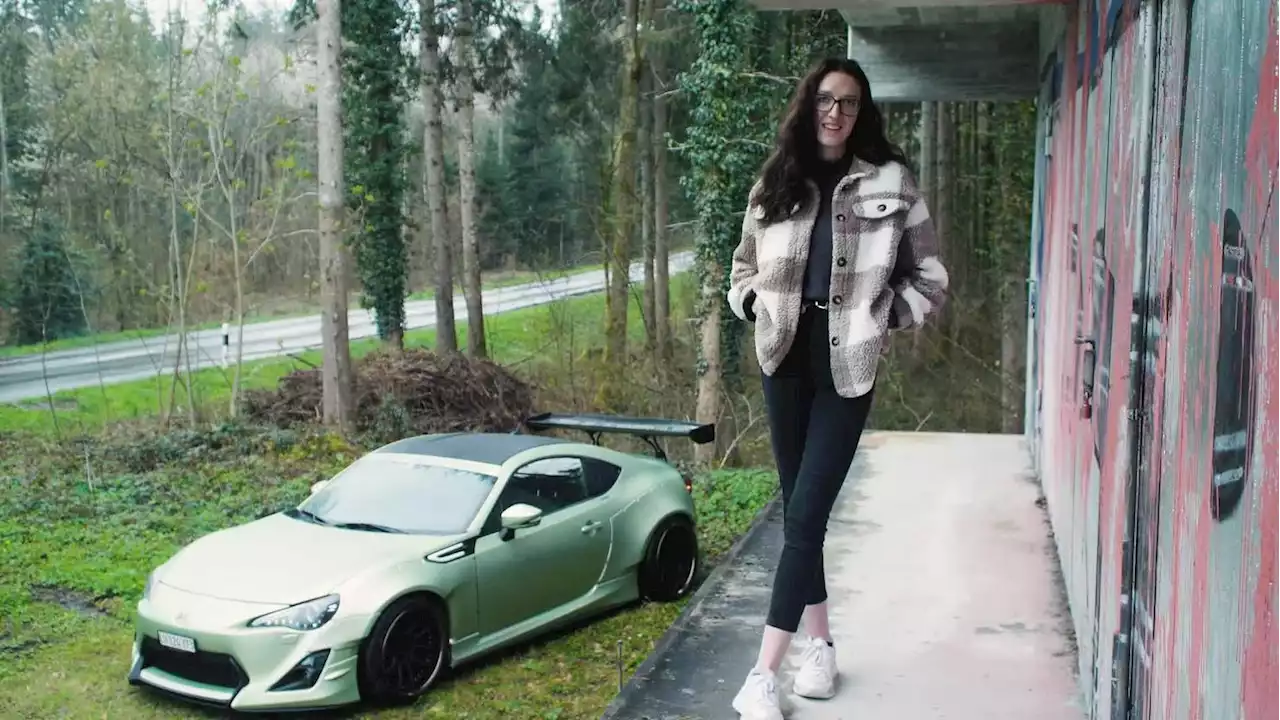 Daniela Quero aus Luzern zeigt ihren vollfolierten Toyota GT86