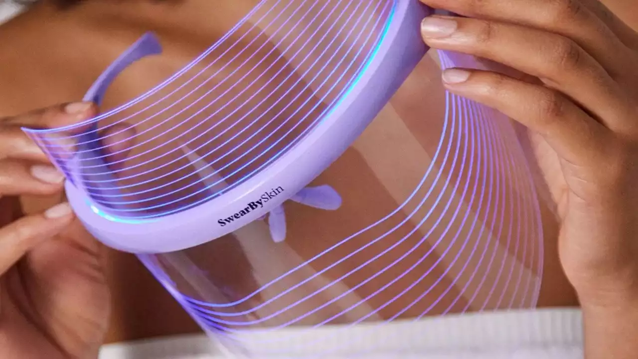 Shoppers rush to buy LED therapy mask that's £350 cheaper than rival brand