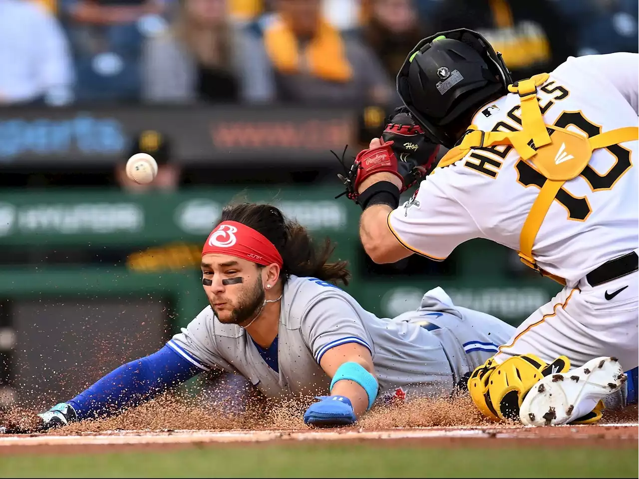 Blue Jays' Bo Bichette scratched from series finale against Miami Marlins