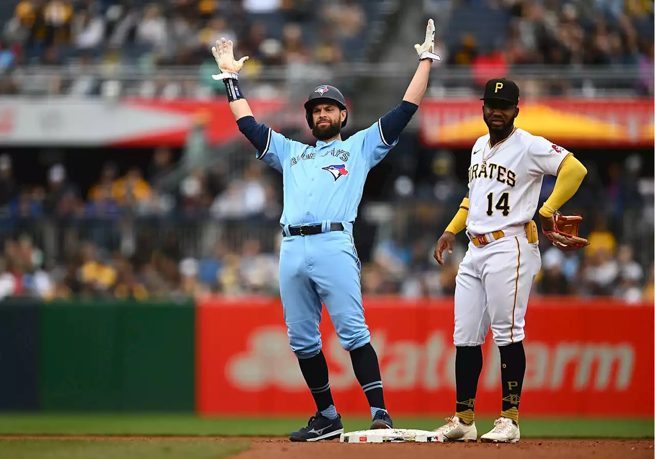 Blue Jays DH Brandon Belt takes playful shot at Shohei Ohtani over MLB all-star voting