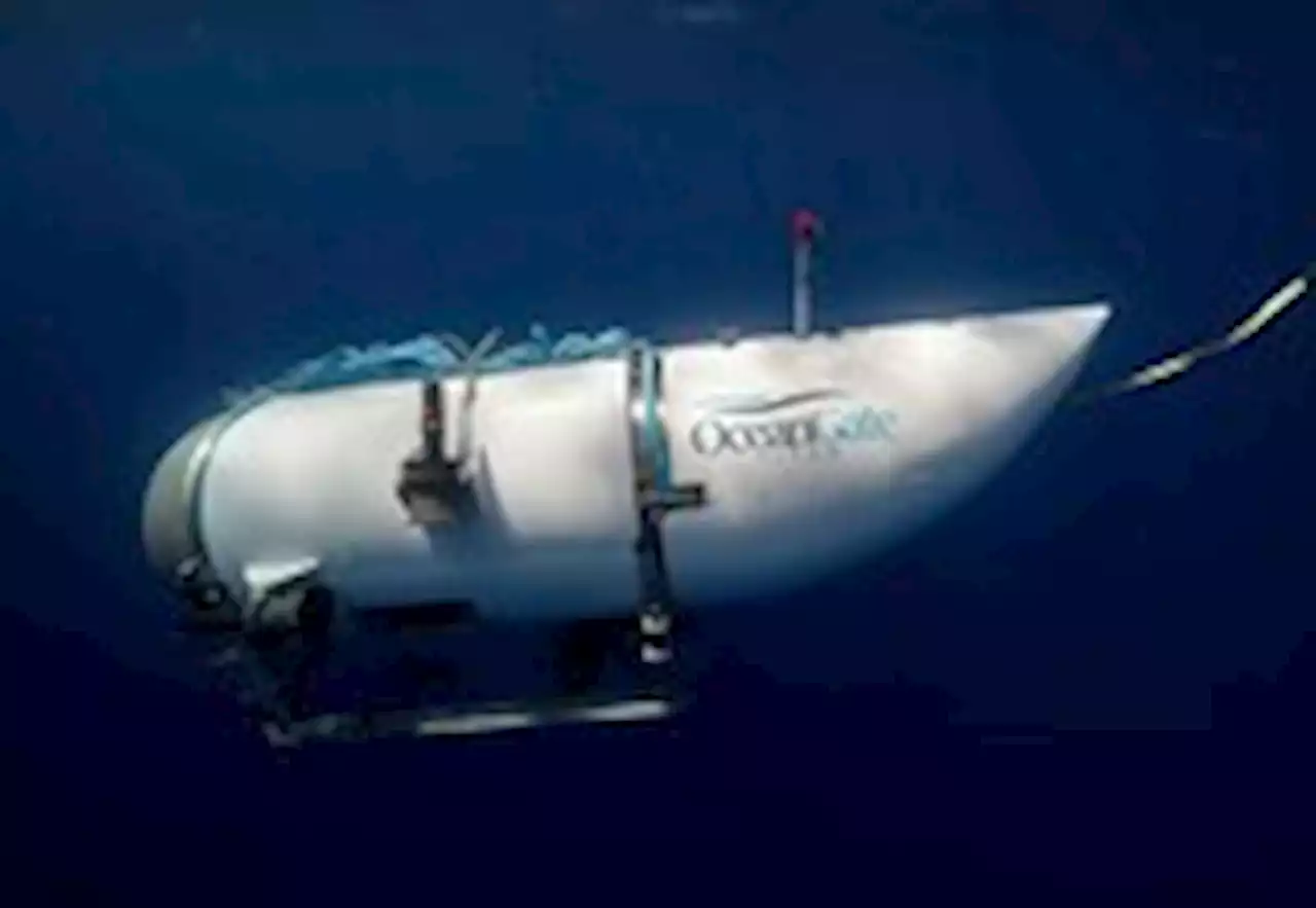 Who are the five passengers inside the missing Titan submersible?