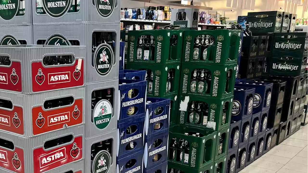 Supermarkt: Bier zu günstig? Brauereien schlagen Alarm