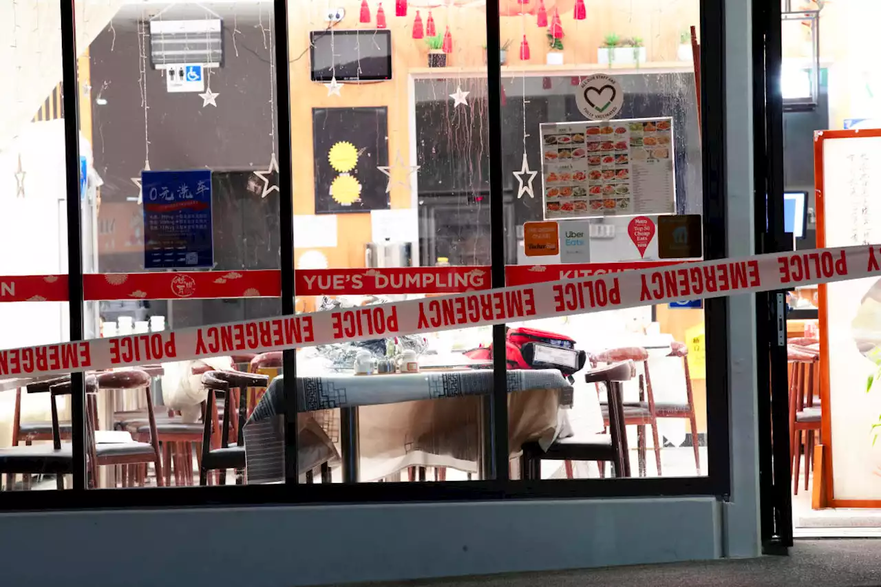 4 people wounded by man wielding axe who attacked diners at Chinese restaurants in New Zealand