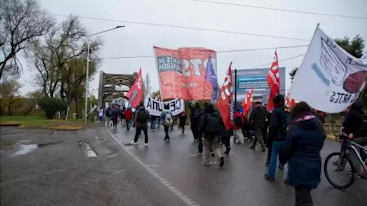 Más de 30 organizaciones de Neuquén marchan en apoyo al pueblo jujeño