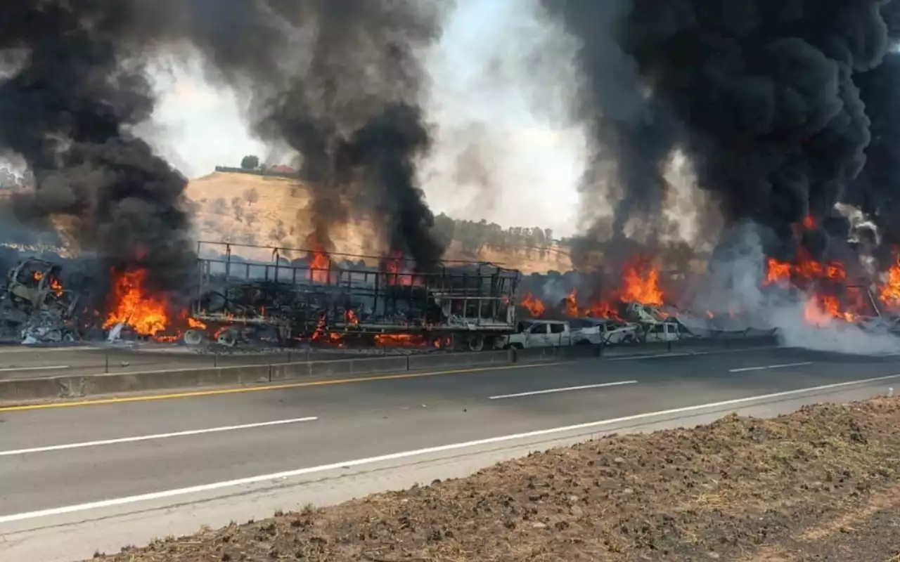 Fuertes imágenes | Carambola en la autopista Zapotlanejo-Lagos de Moreno; muere exregidora