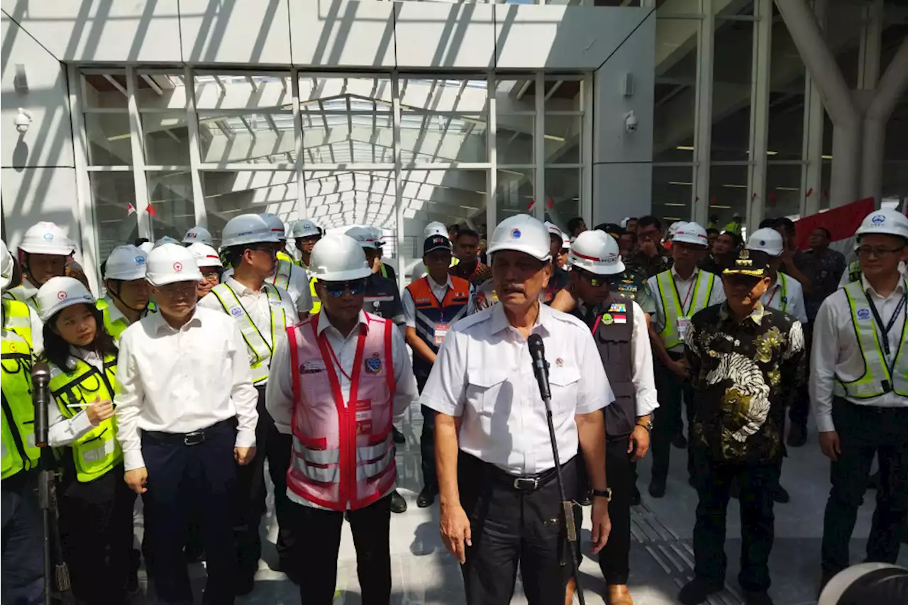 Cerita Luhut Jajal Kereta Cepat Jakarta-Bandung, Akui Sempat Tembus 385 Km per Jam