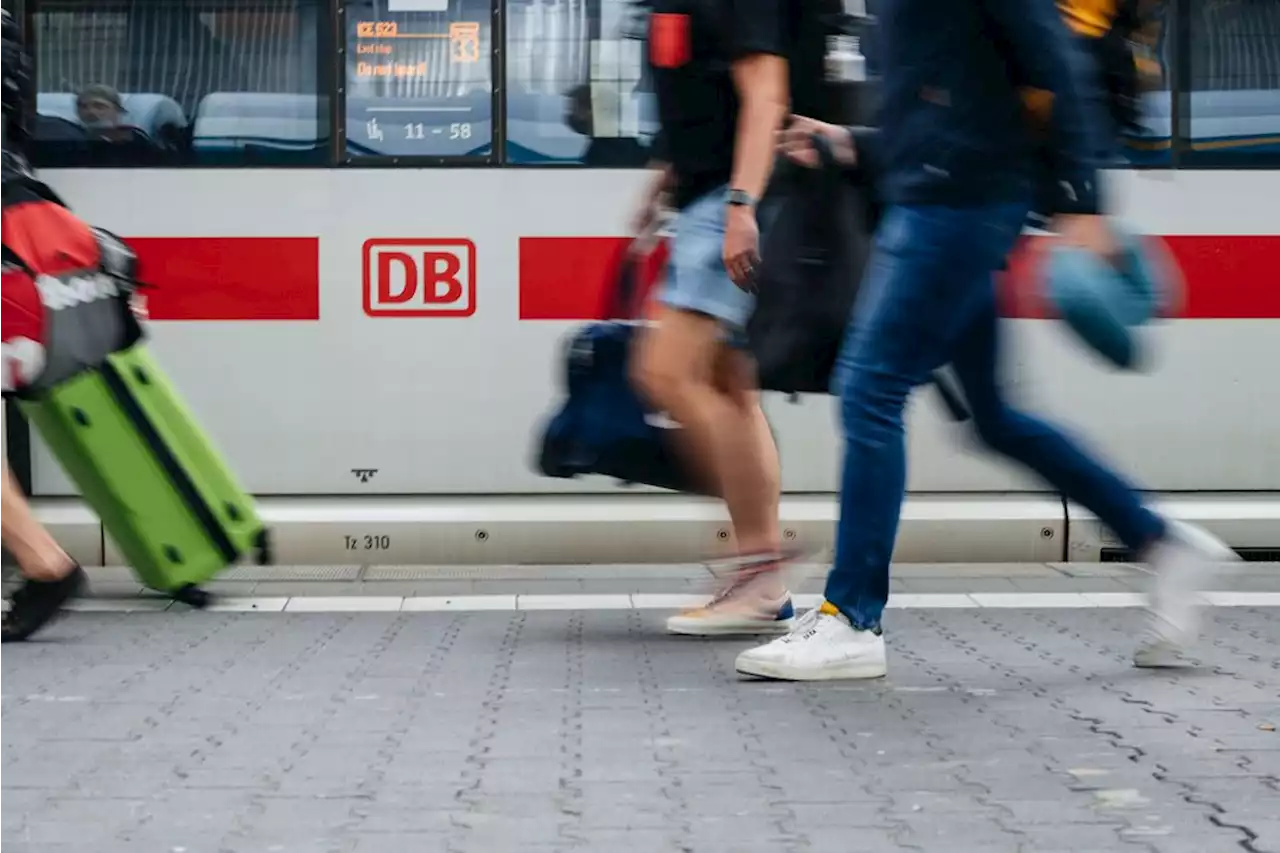 Tarifstreit mit Bahn: EVG plant Urabstimmung zu Streik