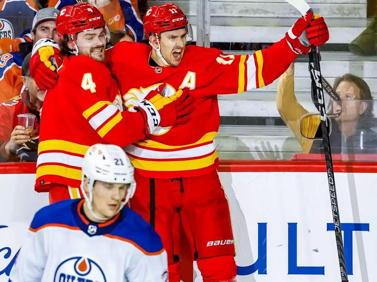 Flames, Oilers fans have shot at Heritage Classic tickets this morning