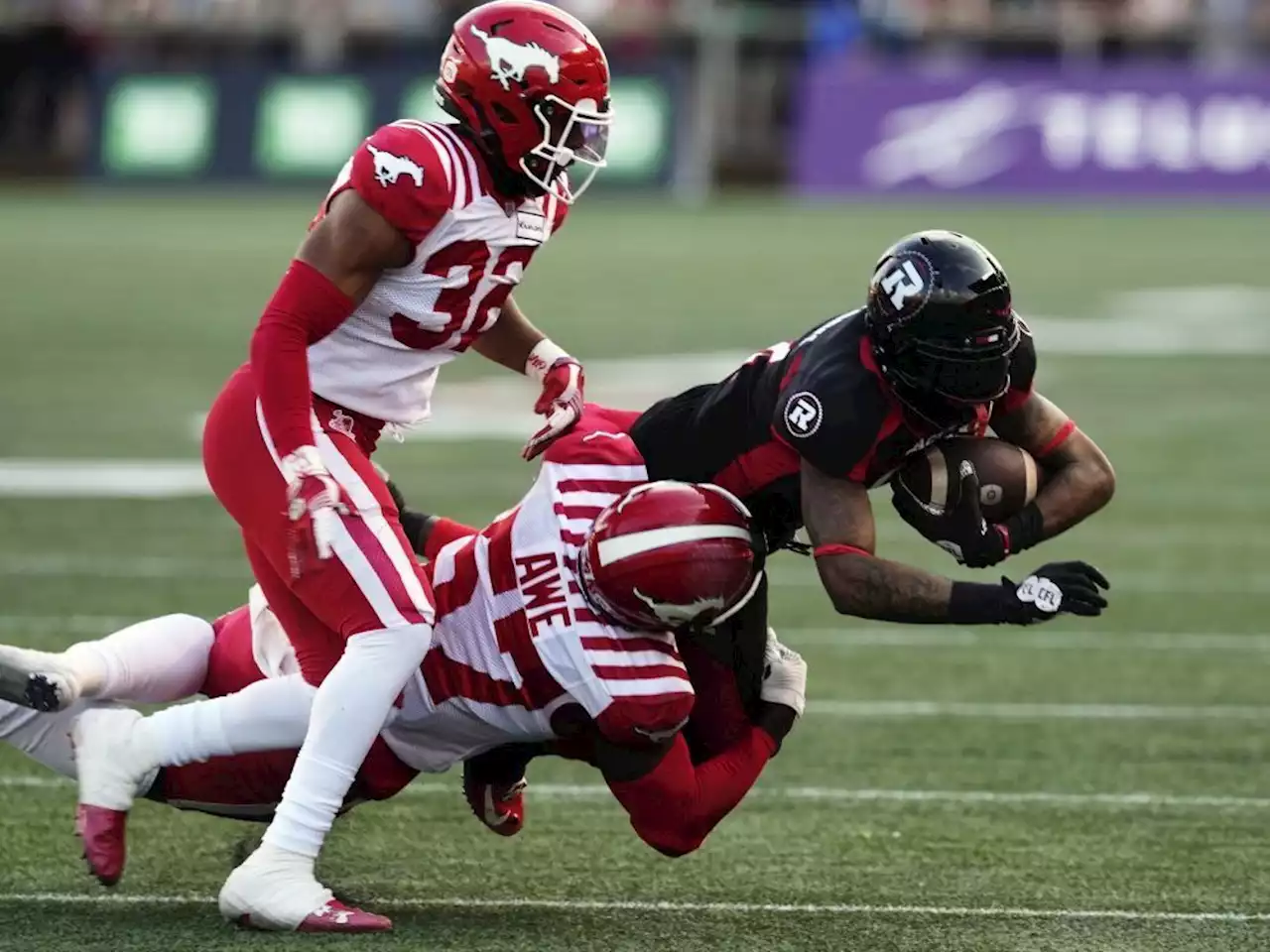 Micah Awe filling in big shoes left by past Stampeders middle linebackers