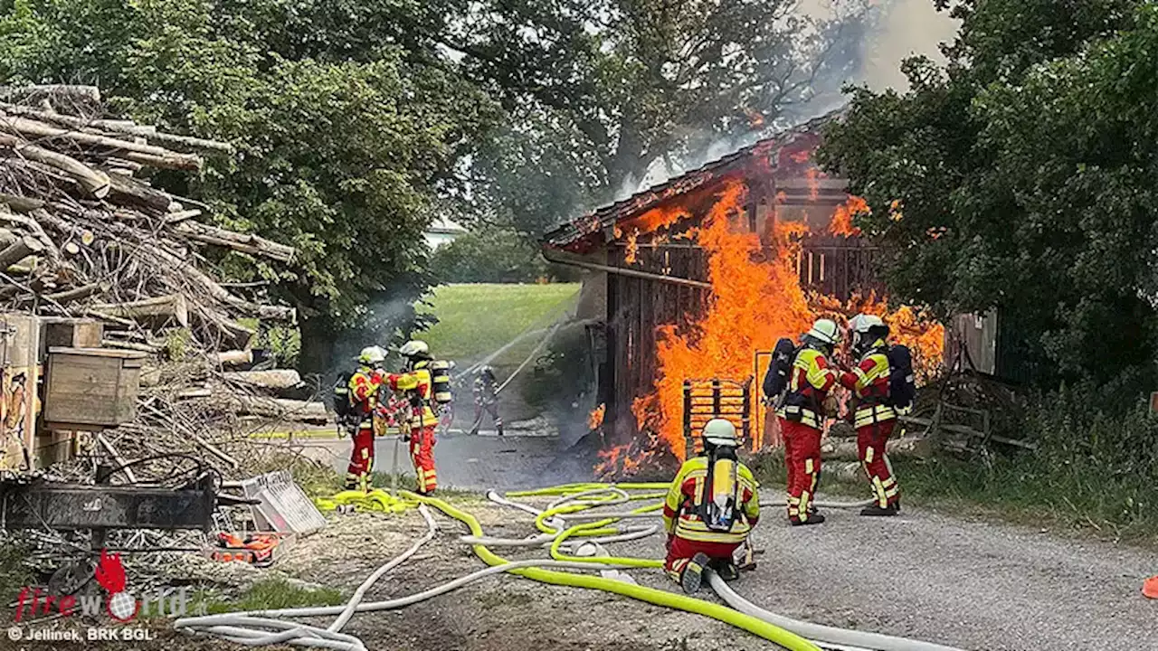 Bayern: Vollbrand eines Wirtschaftsgebäudes in Saaldorf-Surheim → an die 120 Kräfte im Einsatz