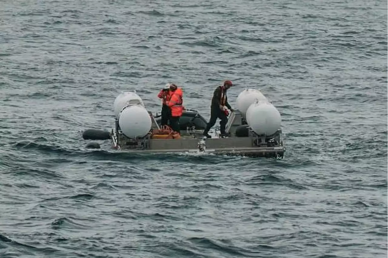 French deep sea diving robot arrives near Titanic wreck