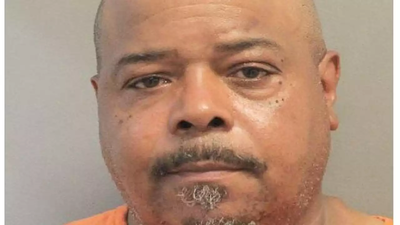 HORRIFYING! Houston grandfather arrested for abandoning his five children with no food, air conditioning