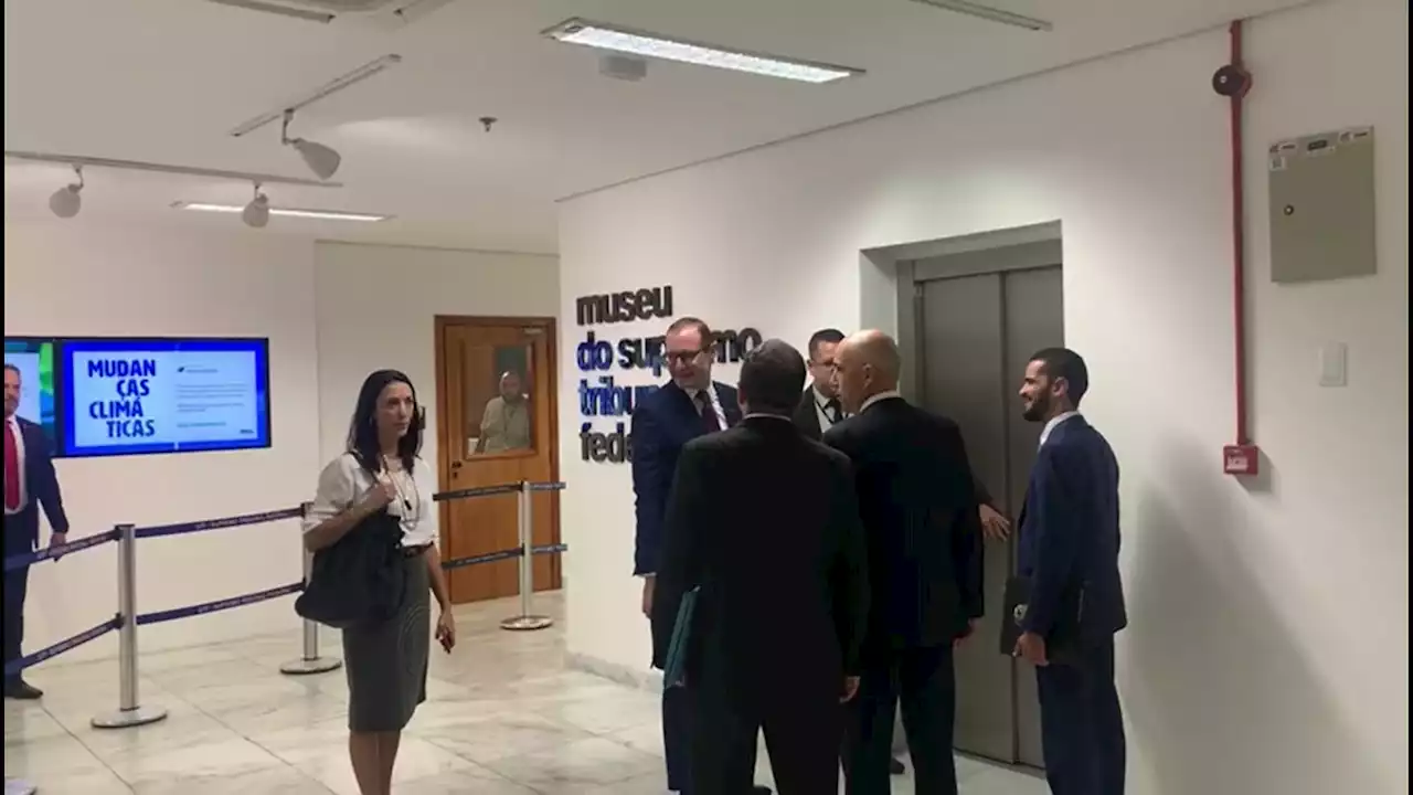 Zanin se encontra com presidente do STF, Rosa Weber; reunião deve tratar de preparativos para posse