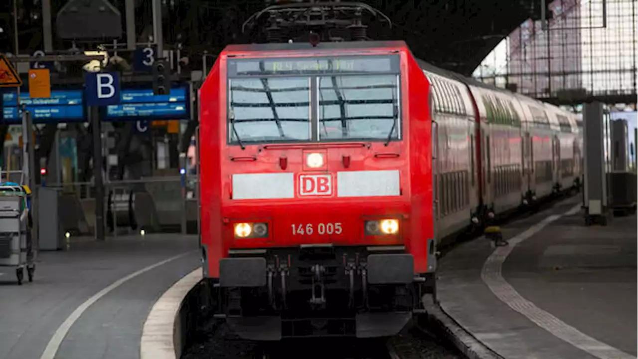 Tarifkonflikt: EVG geht in Urabstimmung über unbefristete Streiks bei der Bahn