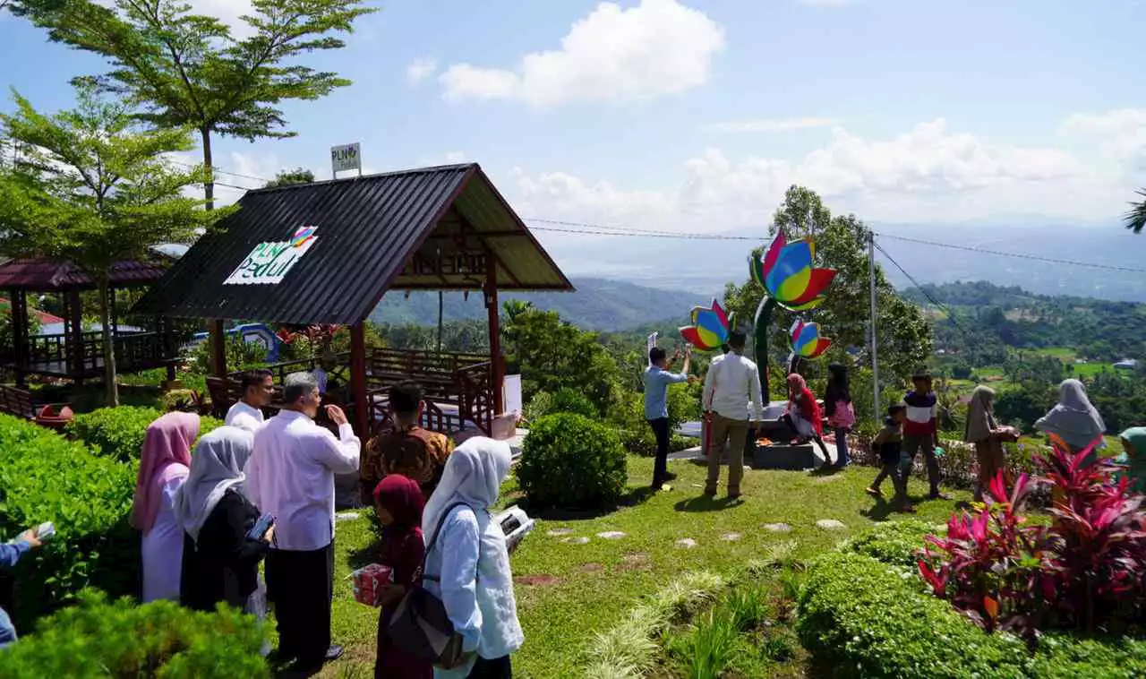 Ekonomi Tumbuh, Wako Solok Apresiasi PLN Peduli Kembangkan Agrowisata Batu Patah Payo