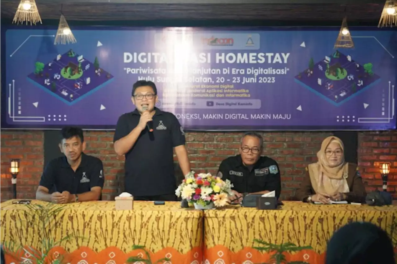 Kemenkominfo Berikan Edukasi Teknologi Digital Kepada Pengelola Homestay di KSPN Loksado