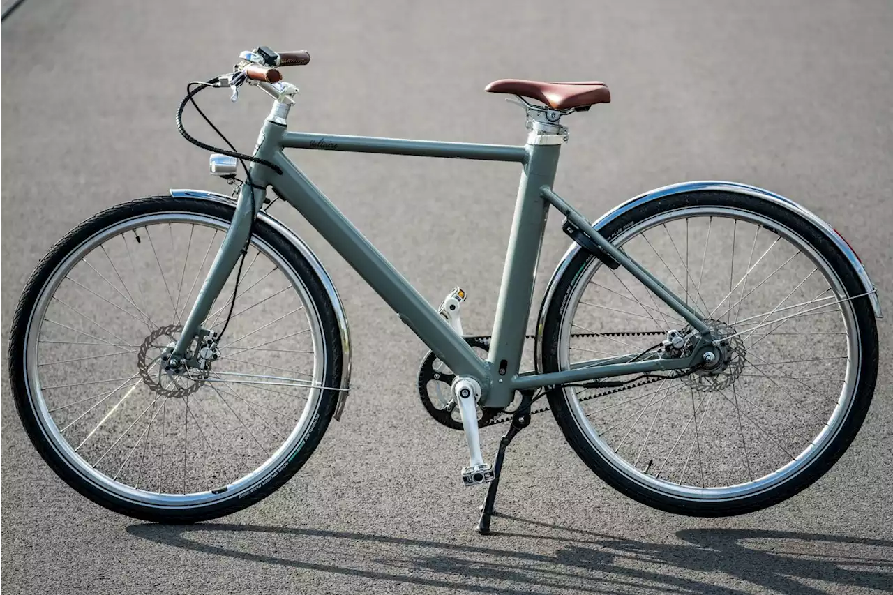 Test du vélo électrique Voltaire Legendre : un jouet élégant pour les (très) grands enfants