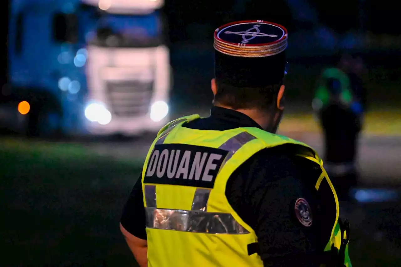 L’Assemblée nationale adopte une réforme des pouvoirs et des moyens des douanes