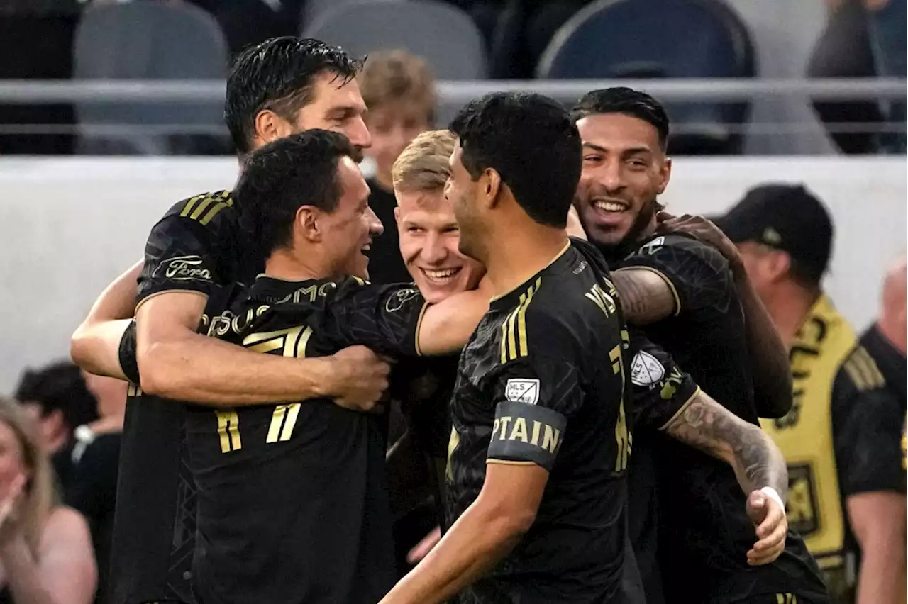 LAFC edges Sounders on early goal, sits alone atop Western Conference