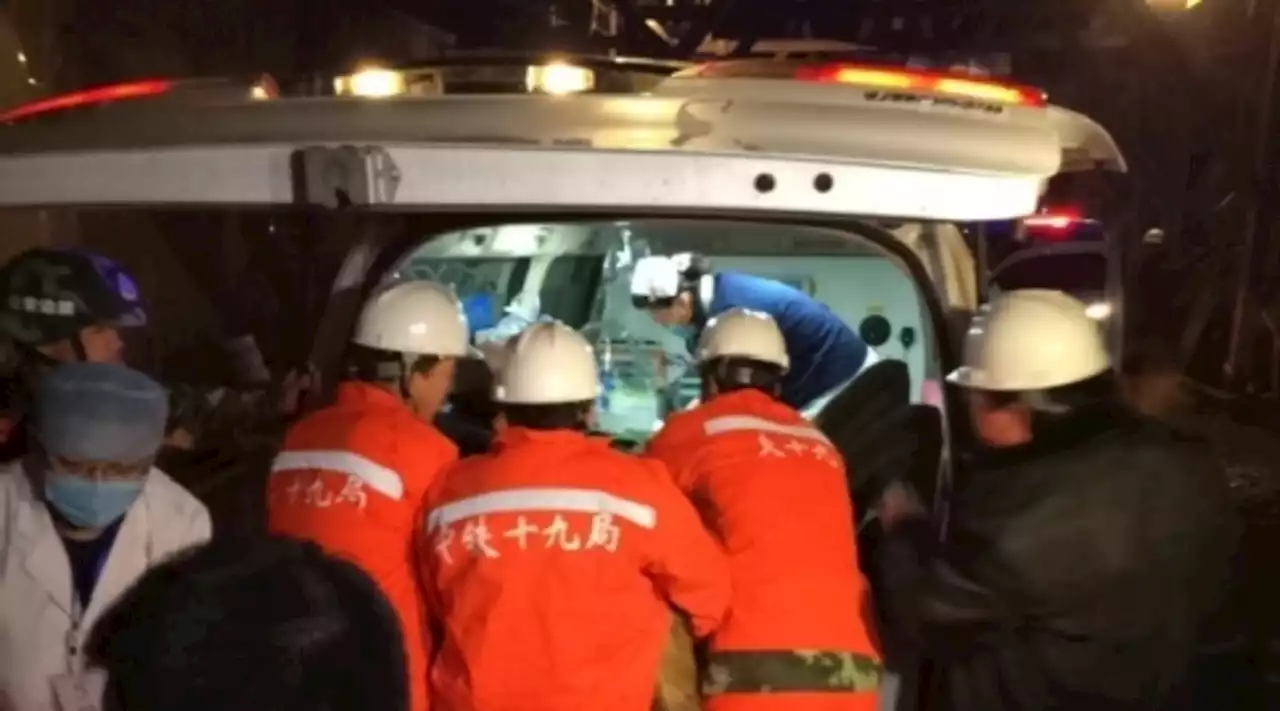 Cina, esplosione in un ristorante: almeno 31 morti