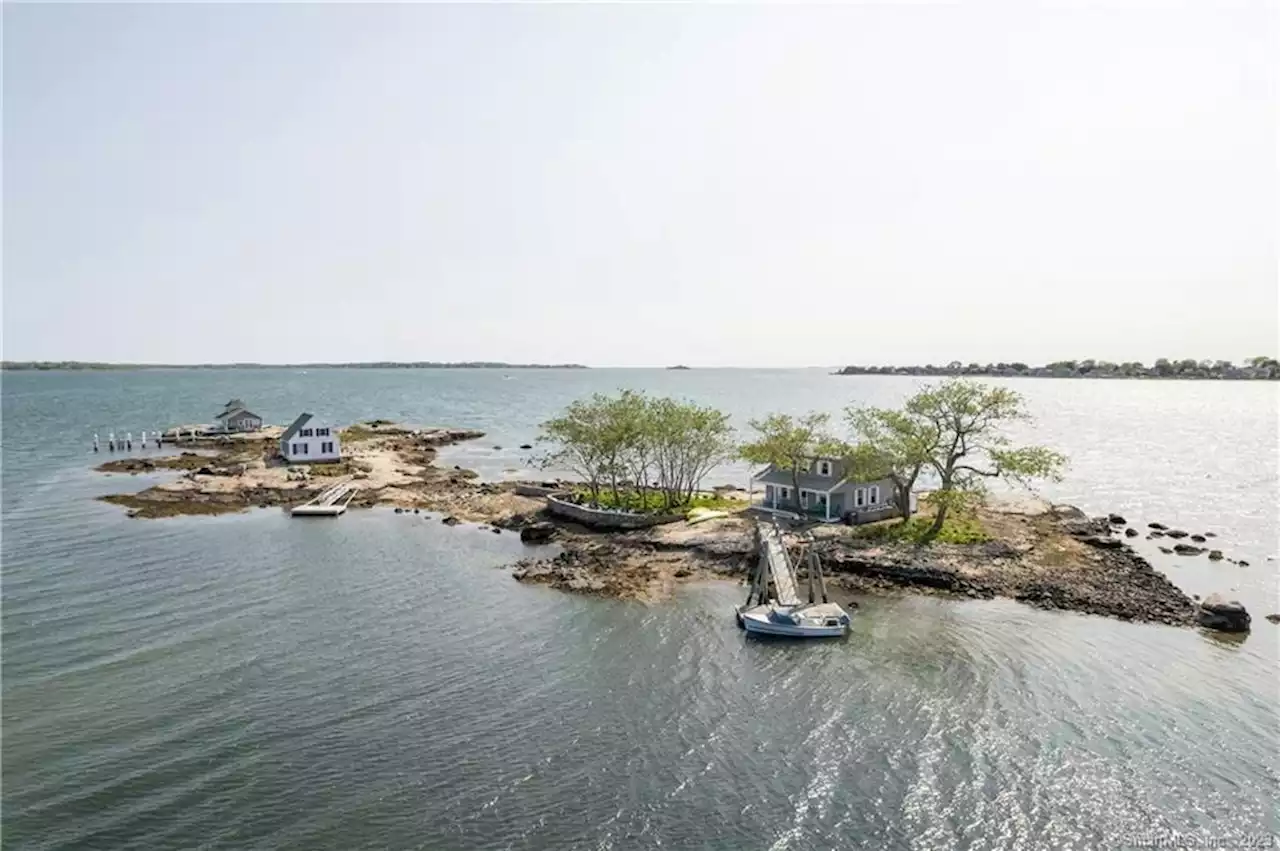 Entire Connecticut island lists for $900K and quickly sells