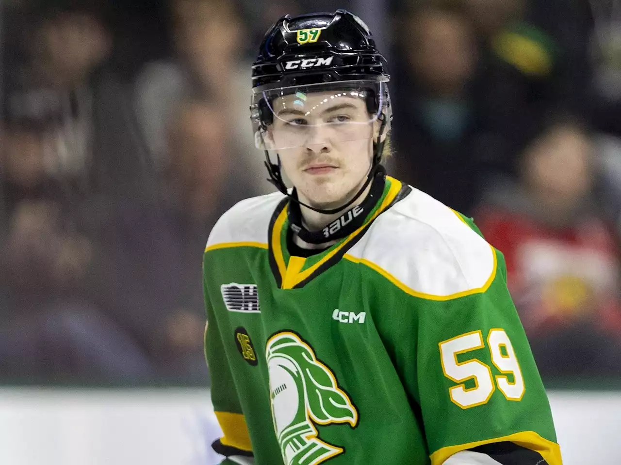 NHL draft prospect Oliver Bonk following in footsteps of his dad, the ex-Senators star