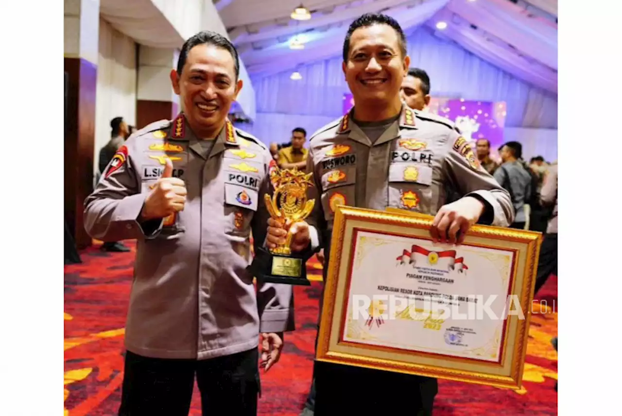 Berinovasi Layani Publik, Polresta Bandung Raih Kompolnas Awards 2023 |Republika Online