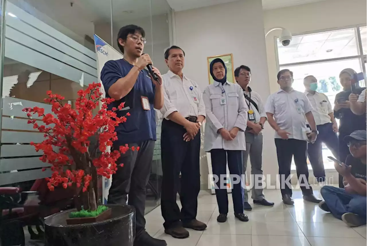 Jenazah Fajri Dimakamkan di TPU Menteng Pulo, RSCM: Keluarga Minta tak Diliput |Republika Online